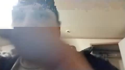 Beeasy online show from 02/24/25, 05:43