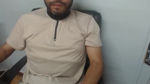     online show from 01/06/26, 01:04