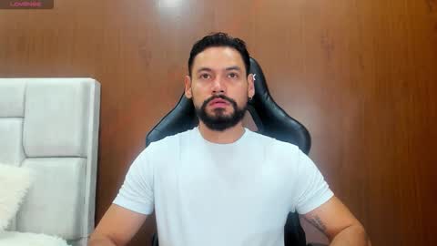 DerryBigger CM online show from 10/11/25, 07:01