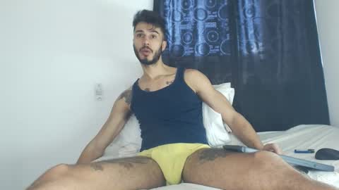 Snapshot of derrymaster chatting on 01/14/25, 03:26 JhimyMaster online show from 01/14/25, 03:26