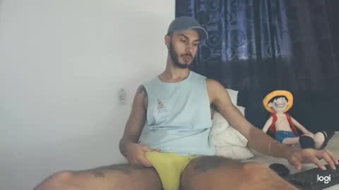 Snapshot of derrymaster chatting on 01/16/25, 04:18 JhimyMaster online show from 01/16/25, 04:18