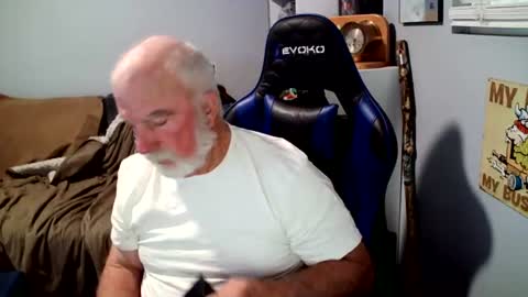 Snapshot of desertknight56 chatting on 07/02/26, 01:27 D K online show from 07/02/26, 01:27