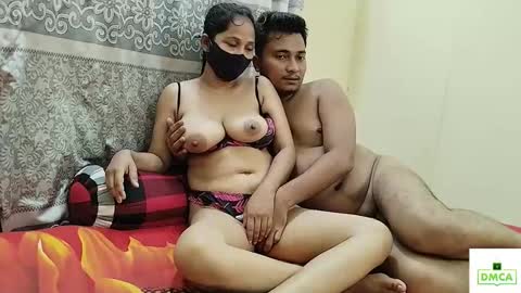 Snapshot of deshibirds chatting on 10/31/25, 05:52 deshibirds online show from 10/31/25, 05:52