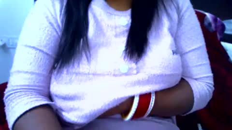 Snapshot of desi_punjabn chatting on 02/19/25, 03:06 simran online show from 02/19/25, 03:06