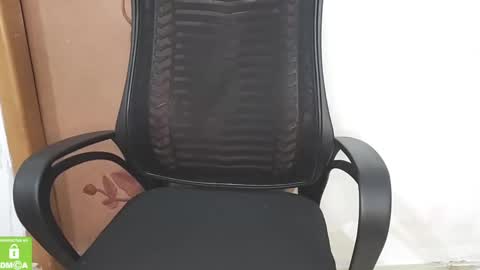 Eva and Adam online show from 02/17/25, 06:37