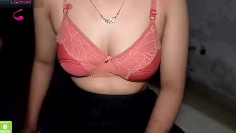 Eva and Adam online show from 10/28/25, 07:49