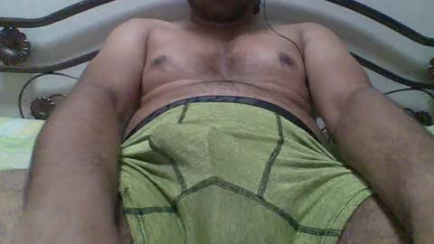 Snapshot of desidaddy_629 chatting on 07/10/26, 05:59 Daddy online show from 07/10/26, 05:59