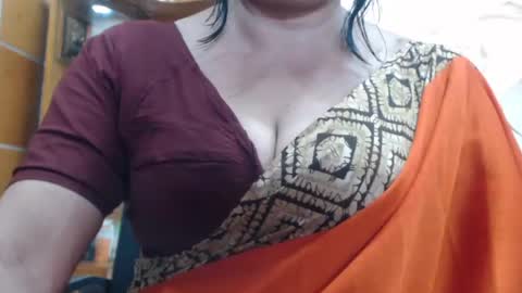 Maisa online show from 07/25/26, 04:59