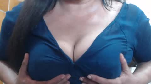 Maisa online show from 07/28/26, 05:23