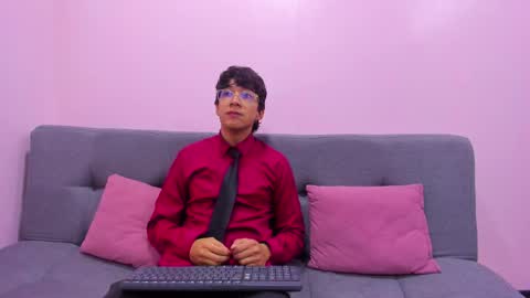 Snapshot of desire_ecstasy chatting on 09/21/25, 01:13 desire_ecstasy online show from 09/21/25, 01:13