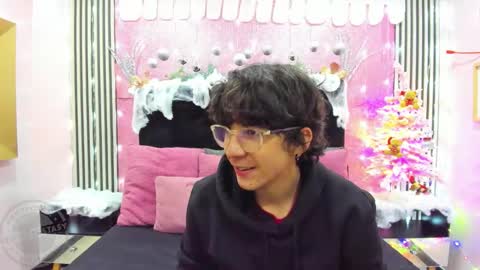 desire_ecstasy online show from 12/16/25, 06:02