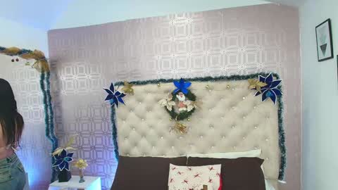 Snapshot of desire_sara chatting on 01/10/25, 12:26 Sara Desire online show from 01/10/25, 12:26