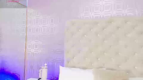 Snapshot of desire_sara chatting on 09/10/25, 03:45 Sara Desire online show from 09/10/25, 03:45