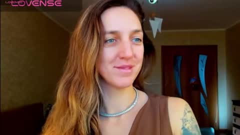 Snapshot of desired_zoya chatting on 10/14/25, 03:51 desired zoya online show from 10/14/25, 03:51