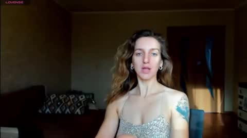 Snapshot of desired_zoya chatting on 10/28/25, 03:21 desired zoya online show from 10/28/25, 03:21