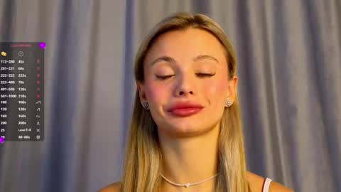 Snapshot of desireeclipse chatting on 11/04/25, 06:01 Willow online show from 11/04/25, 06:01