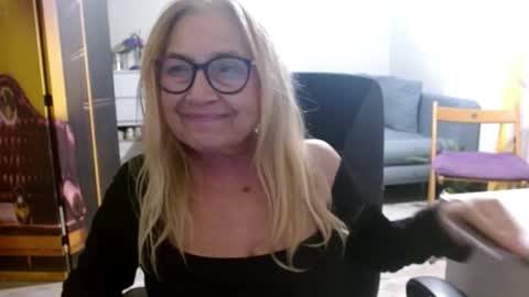 S O F I A online show from 01/14/26, 03:28