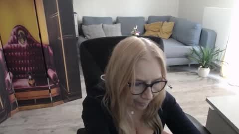 S O F I A online show from 03/26/26, 02:44