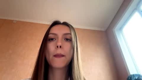 Ksenia online show from 04/17/26, 02:47