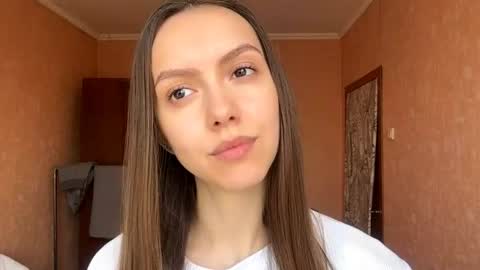 Ksenia online show from 04/22/26, 02:36
