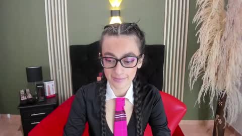 Snapshot of desiring__angel chatting on 02/11/25, 10:26 Desiring Angel online show from 02/11/25, 10:26