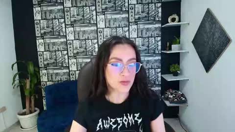 Desiring Angel online show from 12/21/25, 04:30