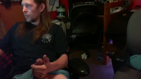 Snapshot of desolation2012 chatting on 10/09/25, 05:16 desolation2012 online show from 10/09/25, 05:16