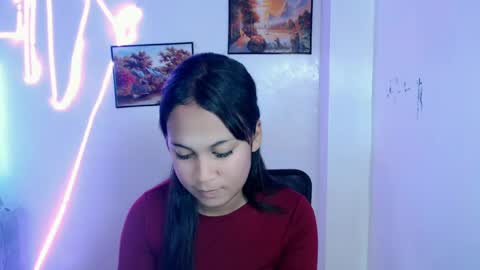 Snapshot of dess_morena chatting on 06/25/26, 03:38 Dess online show from 06/25/26, 03:38