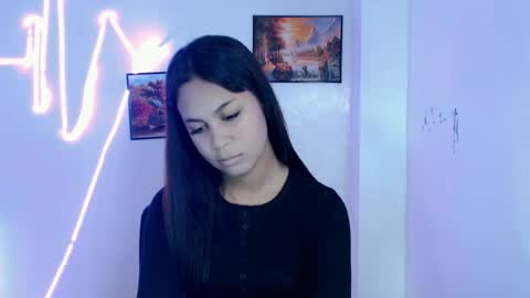 Snapshot of dess_morena chatting on 06/29/26, 08:42 Dess online show from 06/29/26, 08:42
