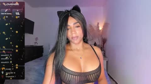 Snapshot of destinnemil chatting on 12/04/24, 12:03 Destinne Mill online show from 12/04/24, 12:03
