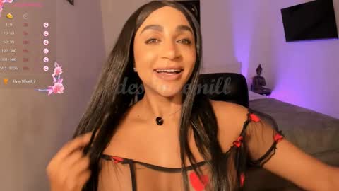 Destinne Mill online show from 11/28/25, 01:58