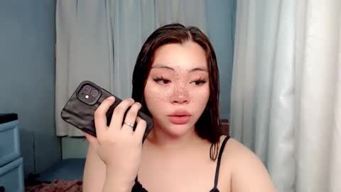 Snapshot of destinyroxie chatting on 01/04/25, 04:12 ROXIE  online show from 01/04/25, 04:12