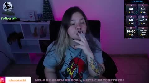 Snapshot of destroyall420 chatting on 12/11/24, 06:47 Lola Bdsm and fries online show from 12/11/24, 06:47