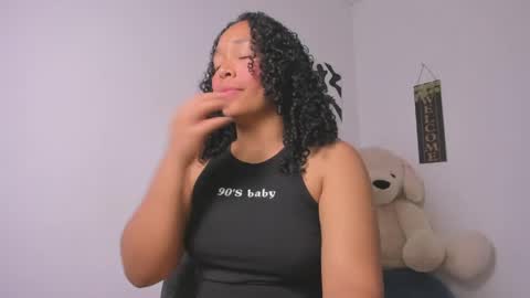 Snapshot of desty_y chatting on 05/05/26, 04:09 desty_y online show from 05/05/26, 04:09