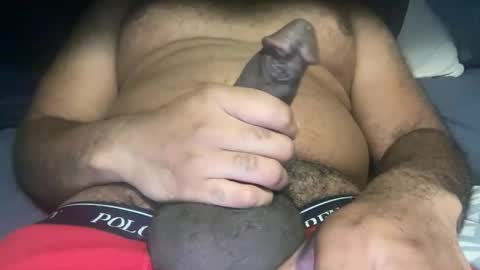 Snapshot of dev10311992 chatting on 12/21/25, 05:36 d online show from 12/21/25, 05:36