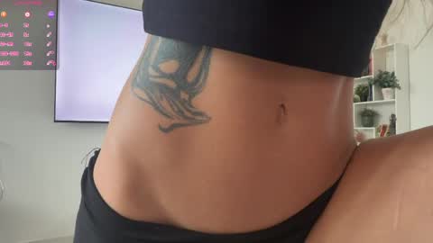 Id be happy to have a steamy stream girl online show from 06/05/26, 11:27