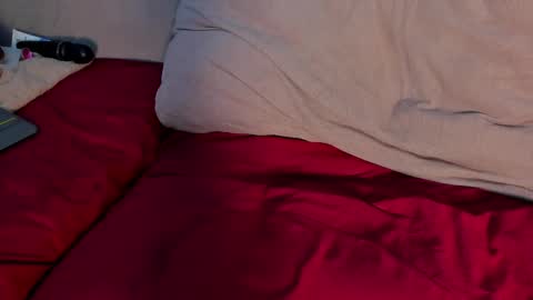 Deva Blue online show from 03/04/25, 06:37