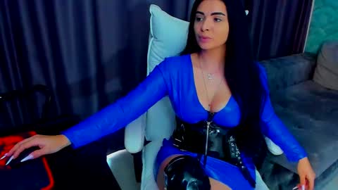 Devasha online show from 12/19/25, 12:23