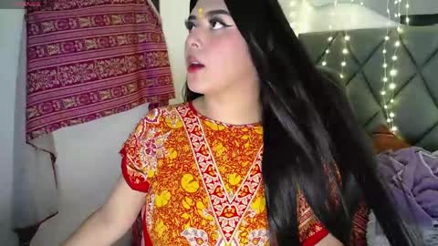 Snapshot of devika_kumar chatting on 04/25/26, 07:11 devika online show from 04/25/26, 07:11