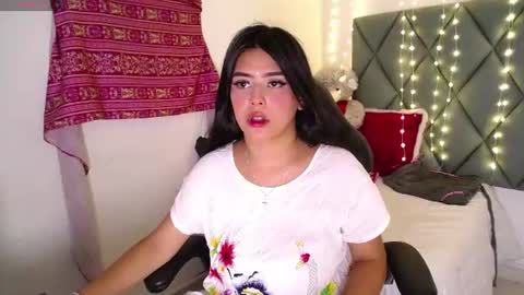 Snapshot of devika_kumar chatting on 06/18/26, 07:07 devika online show from 06/18/26, 07:07
