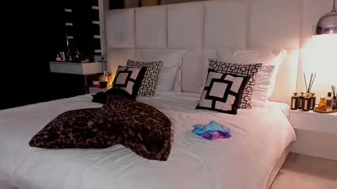 Snapshot of devil_bby chatting on 11/29/25, 07:11 Devil bb online show from 11/29/25, 07:11