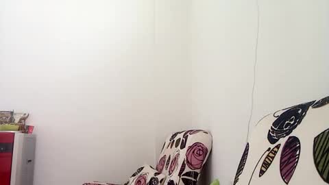 devil_devil31 online show from 04/24/26, 07:55