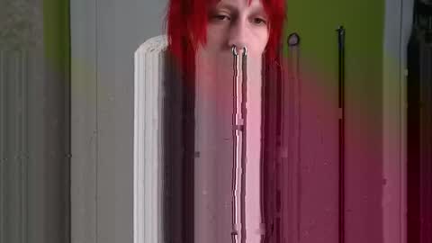 Snapshot of devilg1rl chatting on 01/18/26, 09:07 poutyangel online show from 01/18/26, 09:07