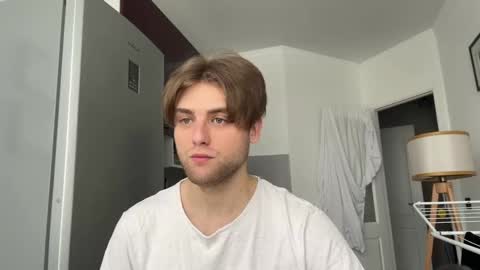 Snapshot of devilnut1 chatting on 02/06/25, 08:50 devilnut1 online show from 02/06/25, 08:50