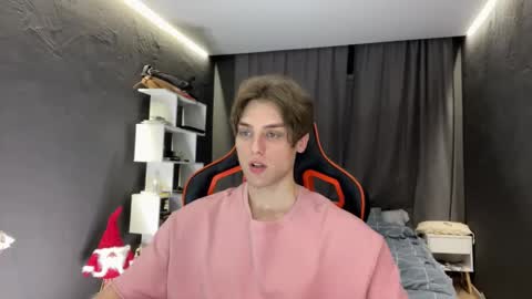 devilnut1 online show from 11/27/25, 06:59