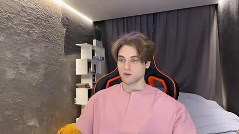 devilnut1 online show from 03/23/26, 06:28