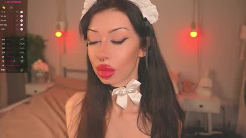 Snapshot of devilss_toy chatting on 09/24/25, 04:10 CIBELLE online show from 09/24/25, 04:10