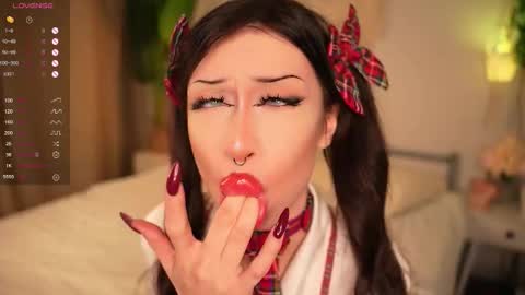 Snapshot of devilss_toy chatting on 09/29/25, 03:50 CIBELLE online show from 09/29/25, 03:50