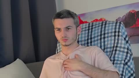 devin_ho online show from 01/04/25, 07:34