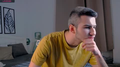 devin_ho online show from 01/30/25, 11:24